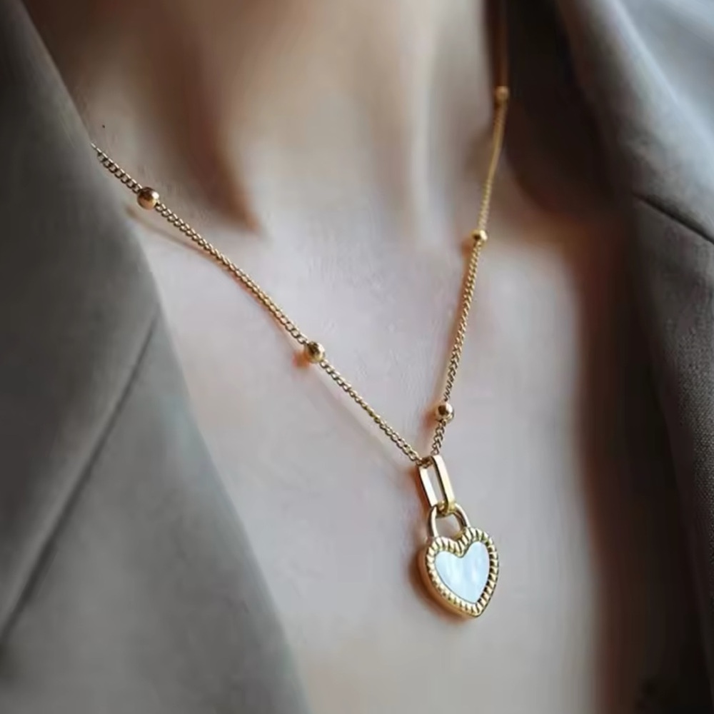 Gold Heart Pendant 2 way Necklace